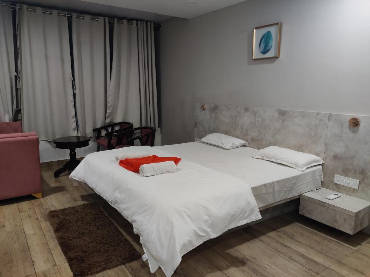 Hotel Trp Bliss Nizamabad 외부 사진
